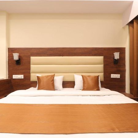 Hotel Blueark Lucknow Luaran gambar