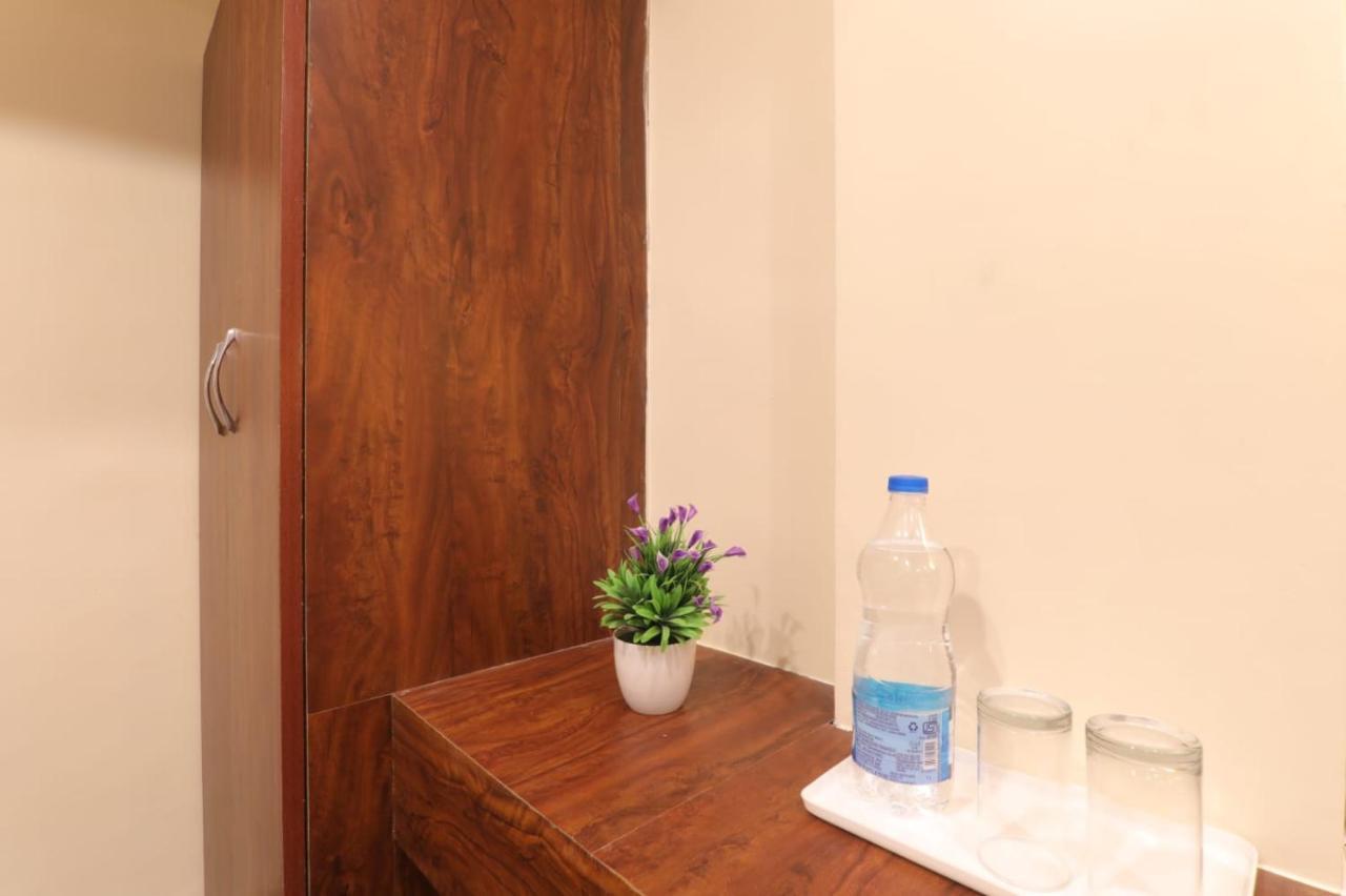Hotel Blueark Lucknow Luaran gambar